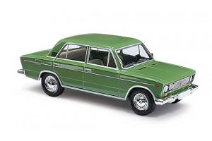 Автомобиль ВАЗ-2106 Жигули. Зеленый