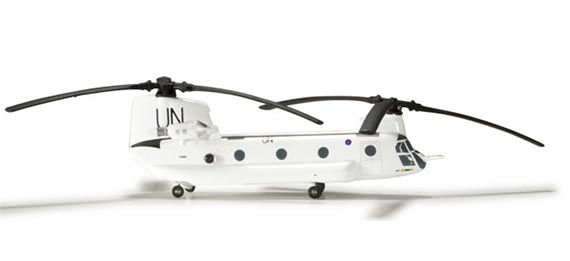 Вертолет Boeing Chinook HC2A Royal Air Force