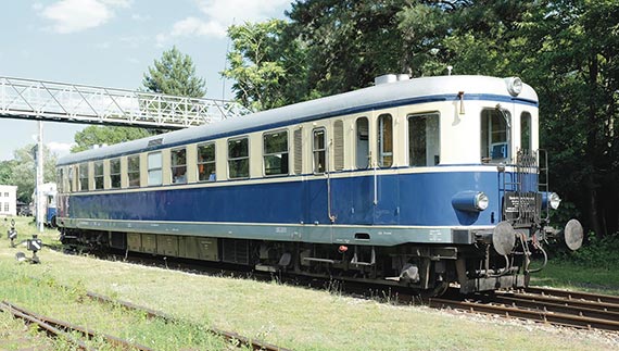 Дизельный поезд Rh 5042 ÖBB